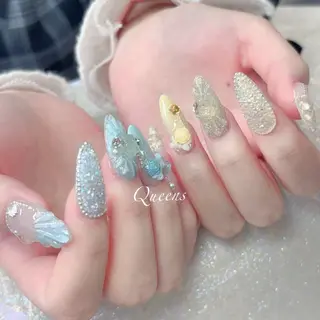 ネイル Queens テイのネイルデザイン