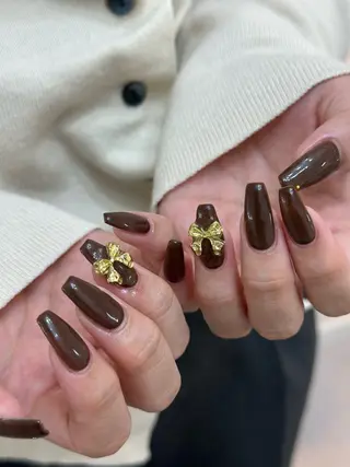 ネイル Elegancia. Hiromiのネイルデザイン