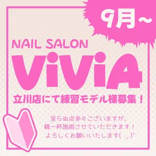 ネイル ViViA立川店 saitoのネイルデザイン