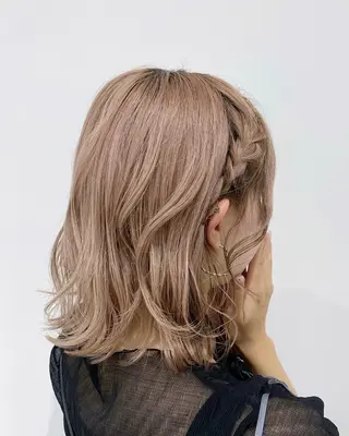 ヘアアレンジ AOI🎀 顔周り カット/透明感カラーのマツエク・マツパデザイン