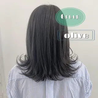 セミロング カラー 澤田 彩香のヘアスタイル