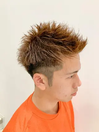 ショート メンズ 🍀ケアブリーチ カラー🍀坂井のヘアスタイル