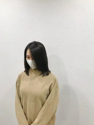 ミディアム 石田 有矢のヘアスタイル