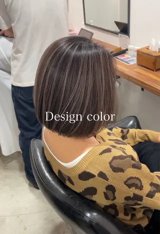 ミディアム 秋田 さとこのヘアスタイル