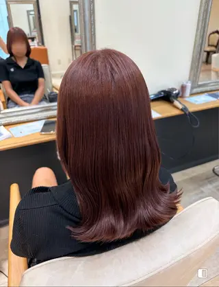 ミディアム みゆ/ カラーリスト🎀のヘアスタイル