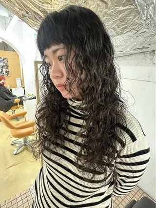 ロング パーマ 村岡 桃果のヘアスタイル
