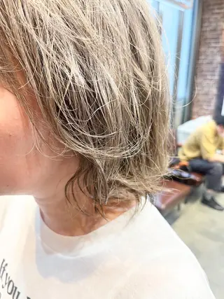 ミディアム カラー パーマ ヘアアレンジ メンズ キッズ ネイル マツエク・マツパ アイブロウ 久木原 ゆりのヘアスタイル
