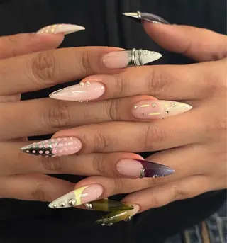 ネイル Noél_ Noaのネイルデザイン