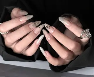 ネイル Julie NailSalonのネイルデザイン