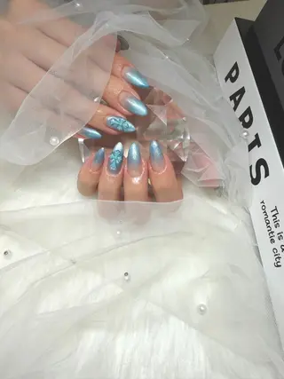 ネイル 【Laule‘a 】のネイルデザイン