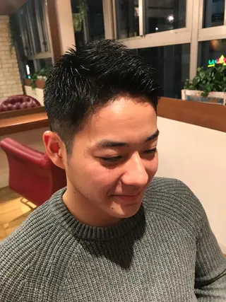 ショート メンズ 銀座フリーランススタ イリストMIYUKIのヘアスタイル