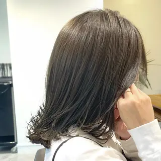 ミディアム カラー navile原宿 yumaのヘアスタイル