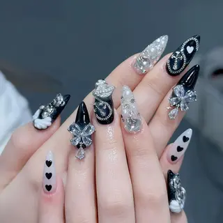 ネイル Queen‘s なんのネイルデザイン