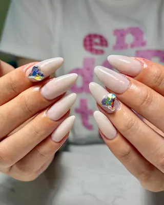 ネイル ぬま Emanailのネイルデザイン