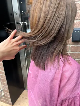 セミロング カラー 久木原 ゆりのヘアスタイル