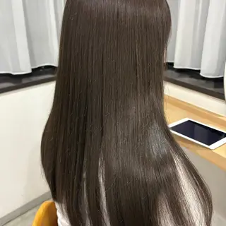 ロング カラー 女性艶髪マンツーマン YUKIのヘアスタイル