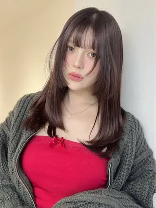 セミロング リコ 渋谷 ハッシュカットのヘアスタイル