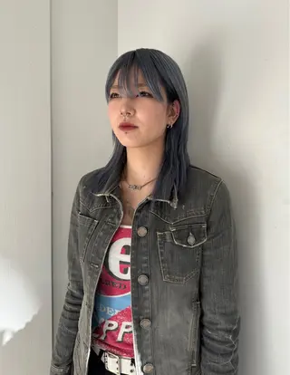 ミディアム カラー 松本 雪愛のヘアスタイル