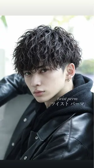 パーマ メンズ ayuna 海外スタイルのヘアスタイル