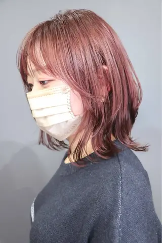 ミディアム ナツ ナツのヘアスタイル