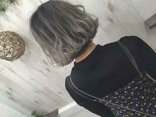 ショート カラー Loob.TOKYO MIYA🌈のヘアスタイル