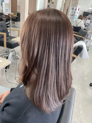セミロング 永田 まどかのヘアスタイル