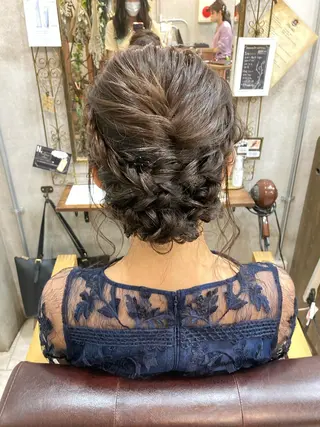 ロング ヘアアレンジ カット スパのヘアスタイル