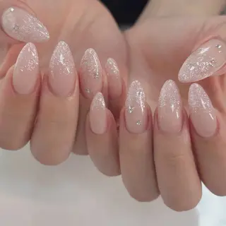 カラー 奥山 恵美のネイルデザイン