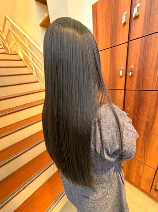 ロング 白井俊哉/メンズ ／髪質改善のヘアスタイル