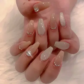 ネイル Tinaネイル 難波のネイルデザイン