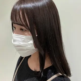 ミディアム equal銀座 黒田💚のヘアスタイル