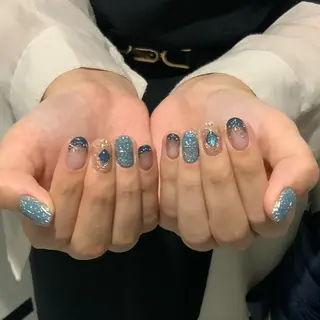 ネイル i+ söpö .nのネイルデザイン
