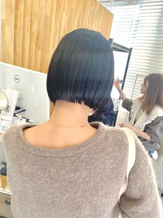 ショート ぱつっとボブ/ 小野あかねのヘアスタイル