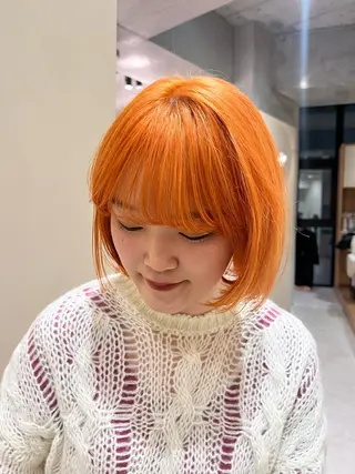 ミディアム レイヤーカット NERO加藤木麻彩のヘアスタイル