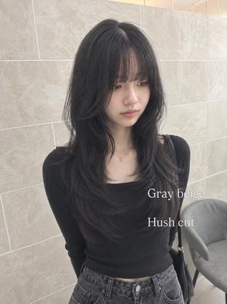 ロング 佐藤 宰 OZ桑野店のヘアスタイル