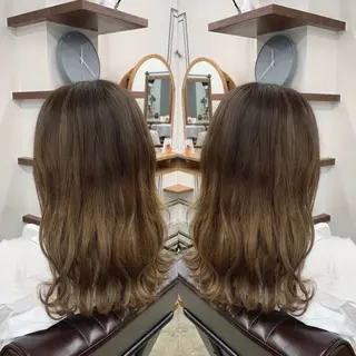 セミロング シール／編込エクステ ヘアーエクステ専門店のマツエク・マツパデザイン