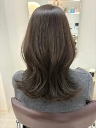 セミロング カラー 初めでも安心🌟 newi町田✂のヘアスタイル