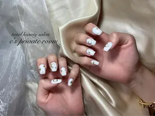 ネイル LAVISH 大和店 🤱子連れ大歓迎のネイルデザイン