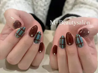 ネイル M+  Beauty Salonのネイルデザイン
