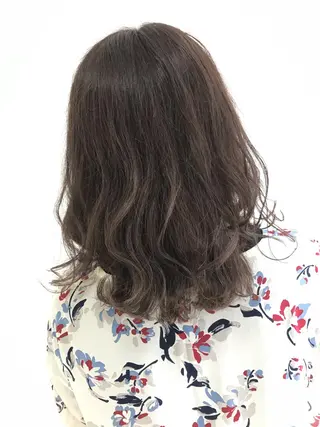ミディアム カラー Rayt hair レイトヘアーのヘアスタイル