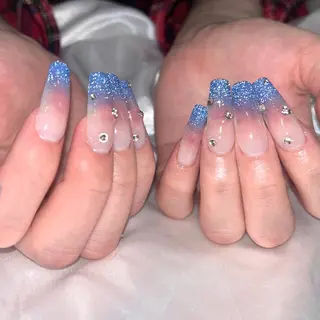 ネイル moi. MANAMIᵕ̈のネイルデザイン