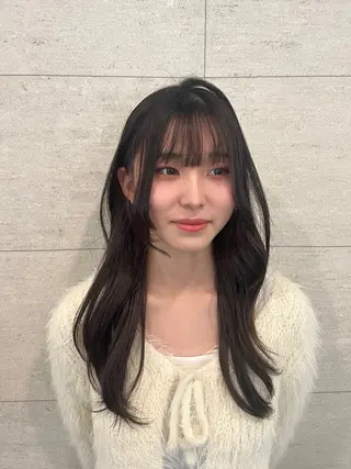 ロング カラー サキ🇰🇷 /立川 韓国/透明感/艶髪のヘアスタイル