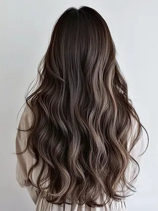 カラー メンズ特化美容師 ﾀｲｶﾞのヘアスタイル
