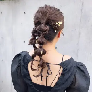 ロング ヘアアレンジ カジュアルを女っぽく 𝗮𝘆𝗮𝗰𝗼のヘアスタイル