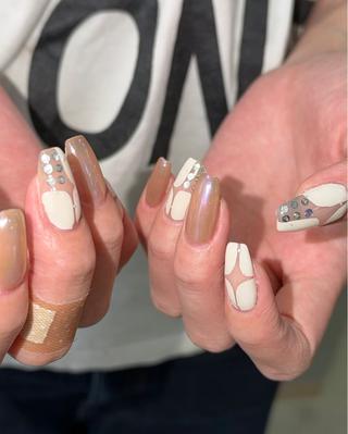 ネイル 🪐富島彩夏 /海外nail🪐のネイルデザイン
