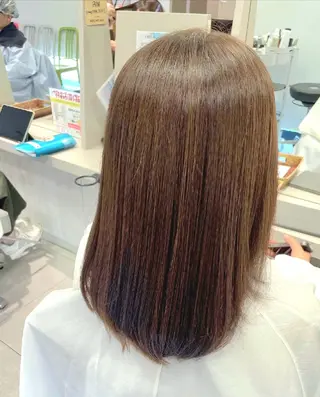 ミディアム クレーチェ CRECEのヘアスタイル