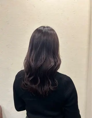 ミディアム ハイトーンベージュ /舘山優羽のヘアスタイル