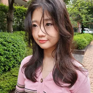セミロング カラー 韓国風レイヤーカット 上手く丁寧早い/マツのヘアスタイル
