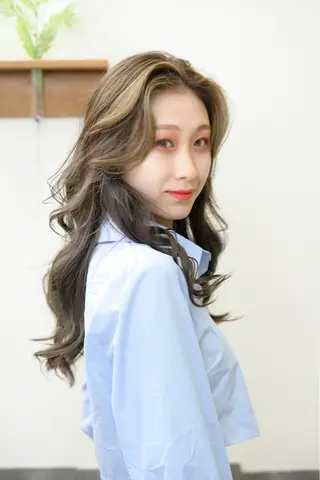 ロング 遠山 大智のヘアスタイル