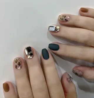 ネイル Queen‘s なんのネイルデザイン